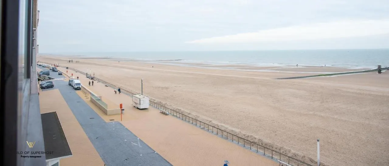 Frontaal zeezicht Martinique Appartement Oostende 0*,  België